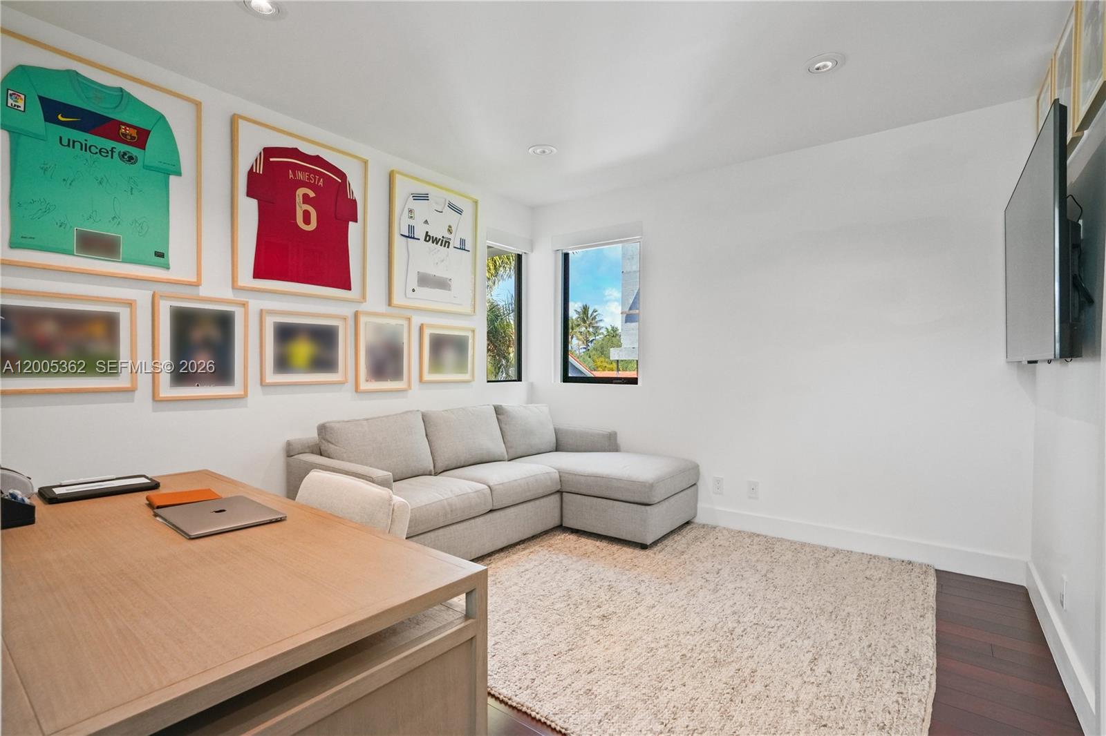 BISCAYNE KEY ESTATES - Residential