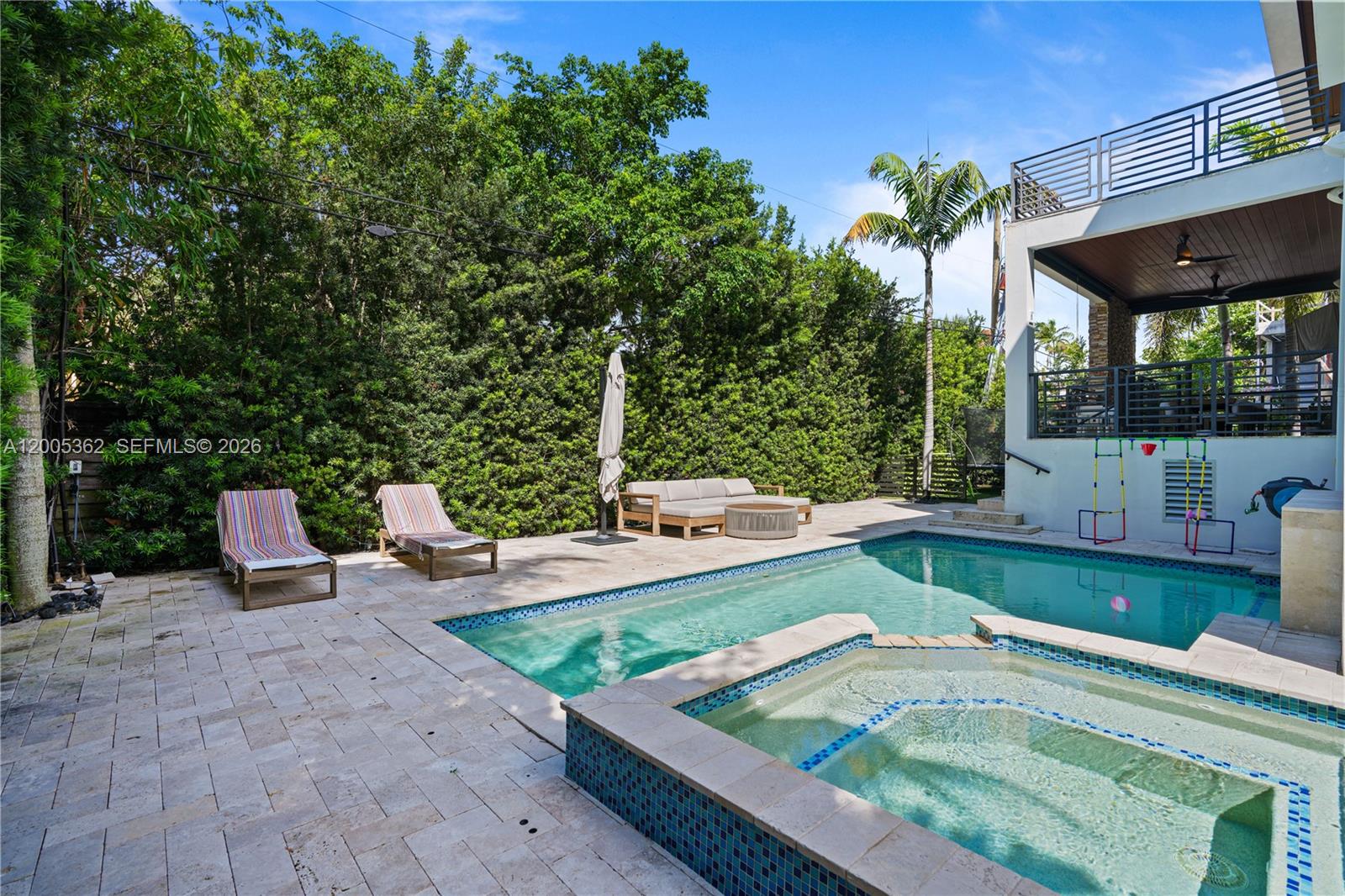 BISCAYNE KEY ESTATES - Residential