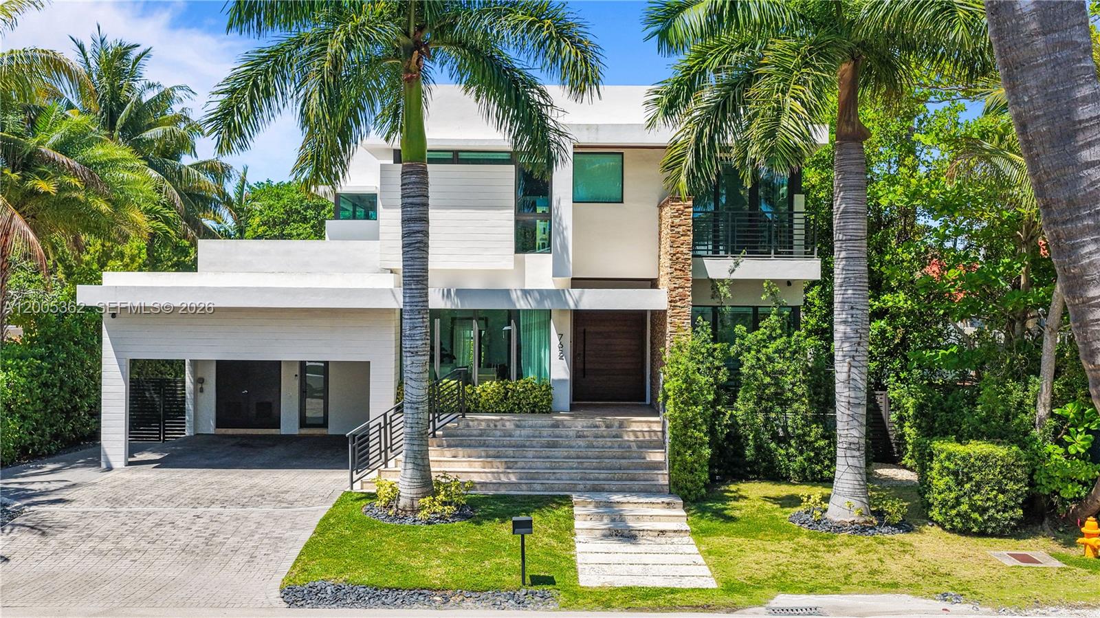 BISCAYNE KEY ESTATES - Residential