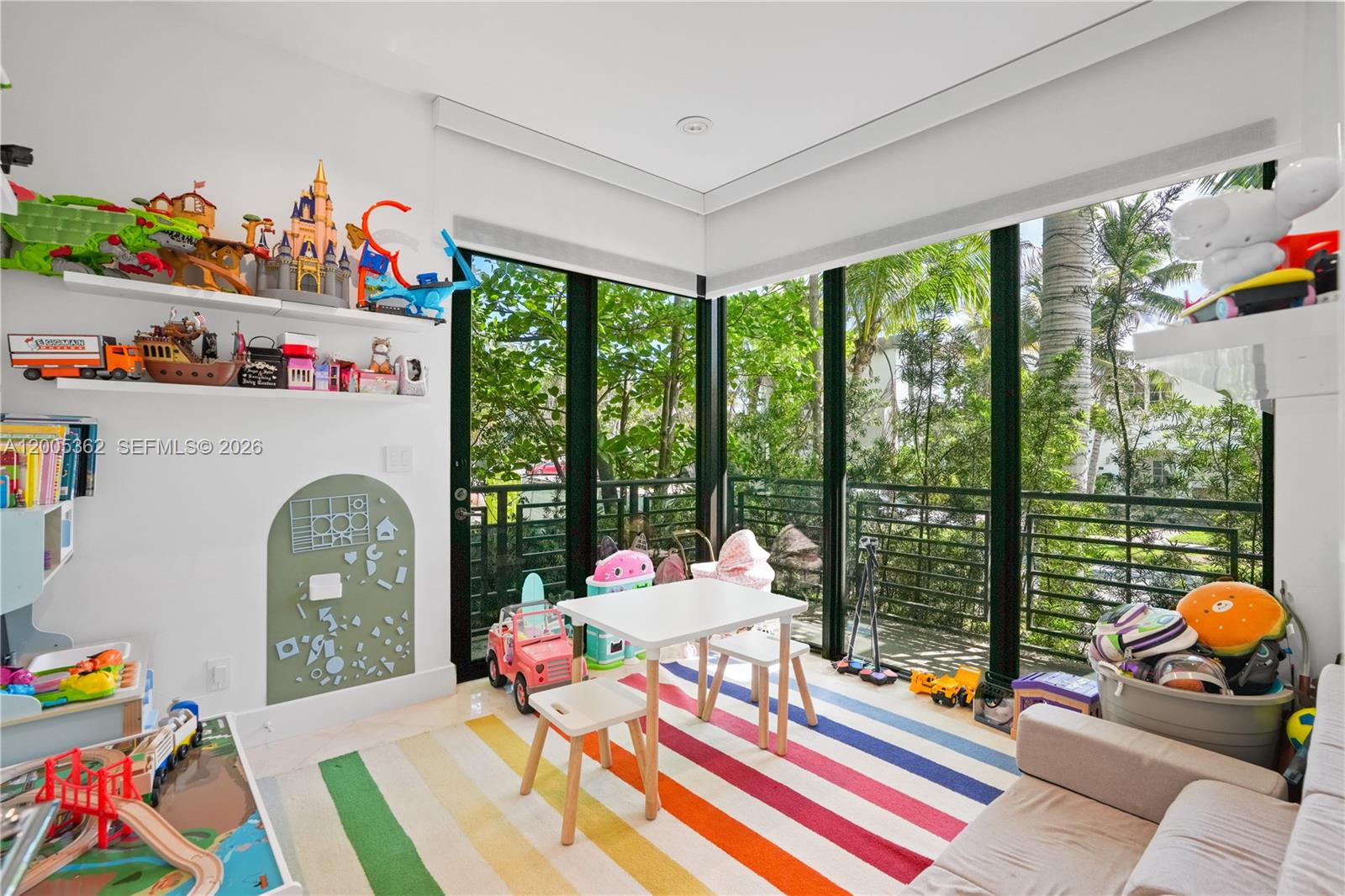 BISCAYNE KEY ESTATES - Residential