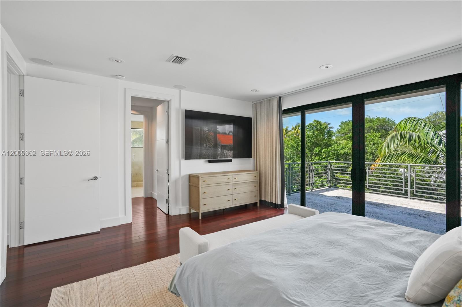 BISCAYNE KEY ESTATES - Residential