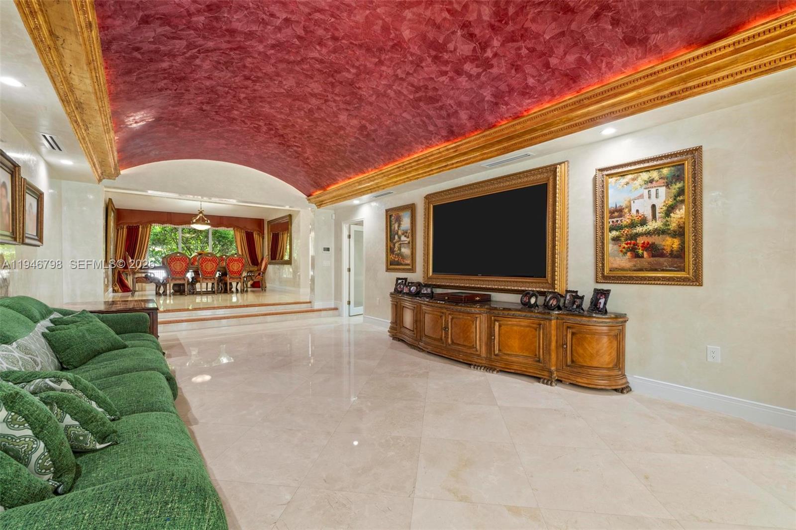 SWEETWATER ESTS SUB - Residential