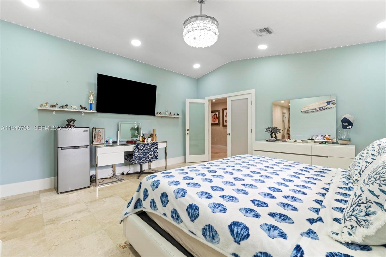 SWEETWATER ESTS SUB - Residential