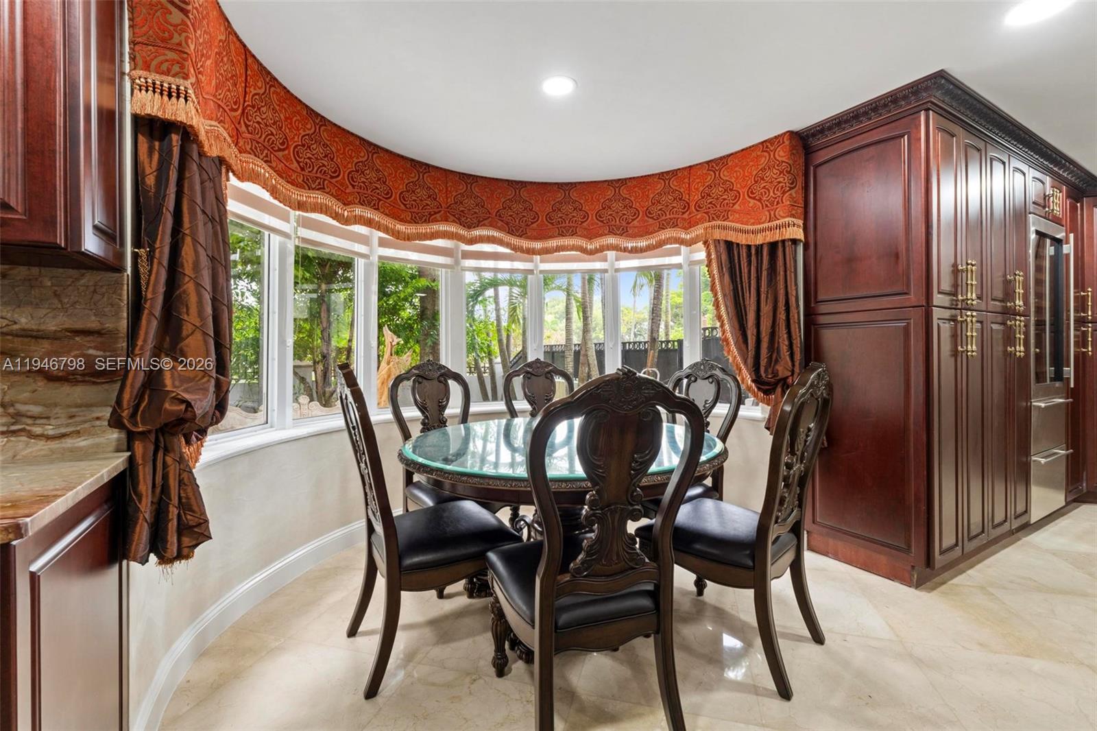 SWEETWATER ESTS SUB - Residential