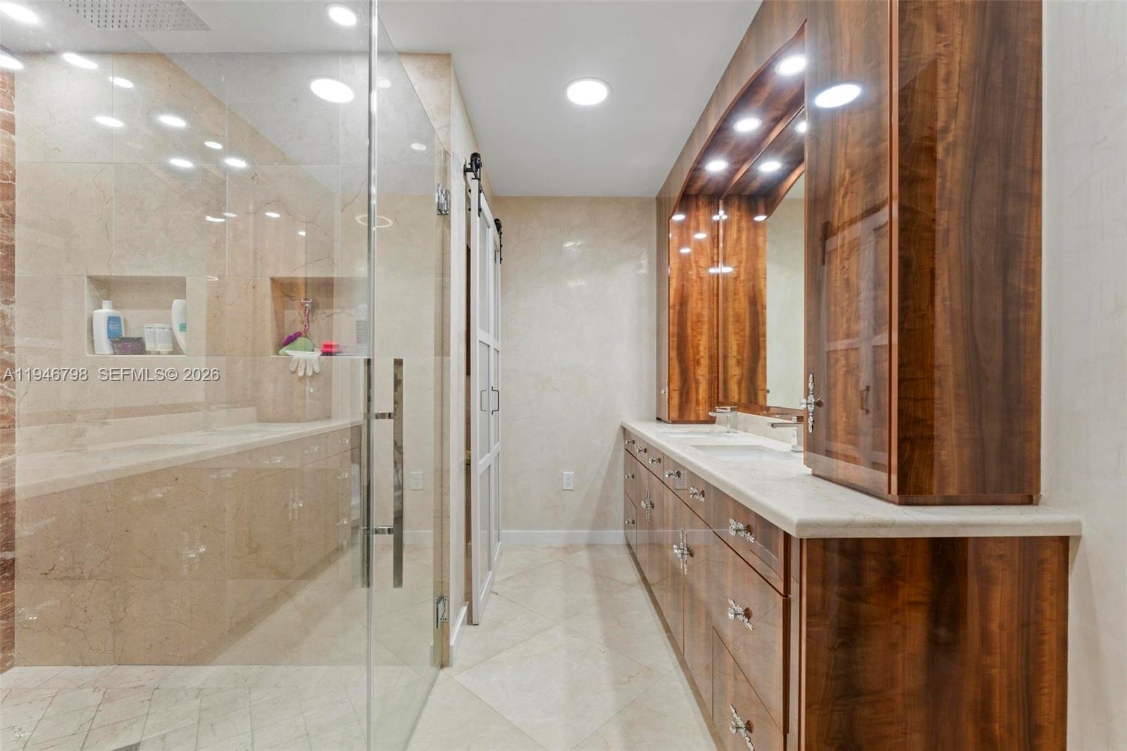 SWEETWATER ESTS SUB - Residential