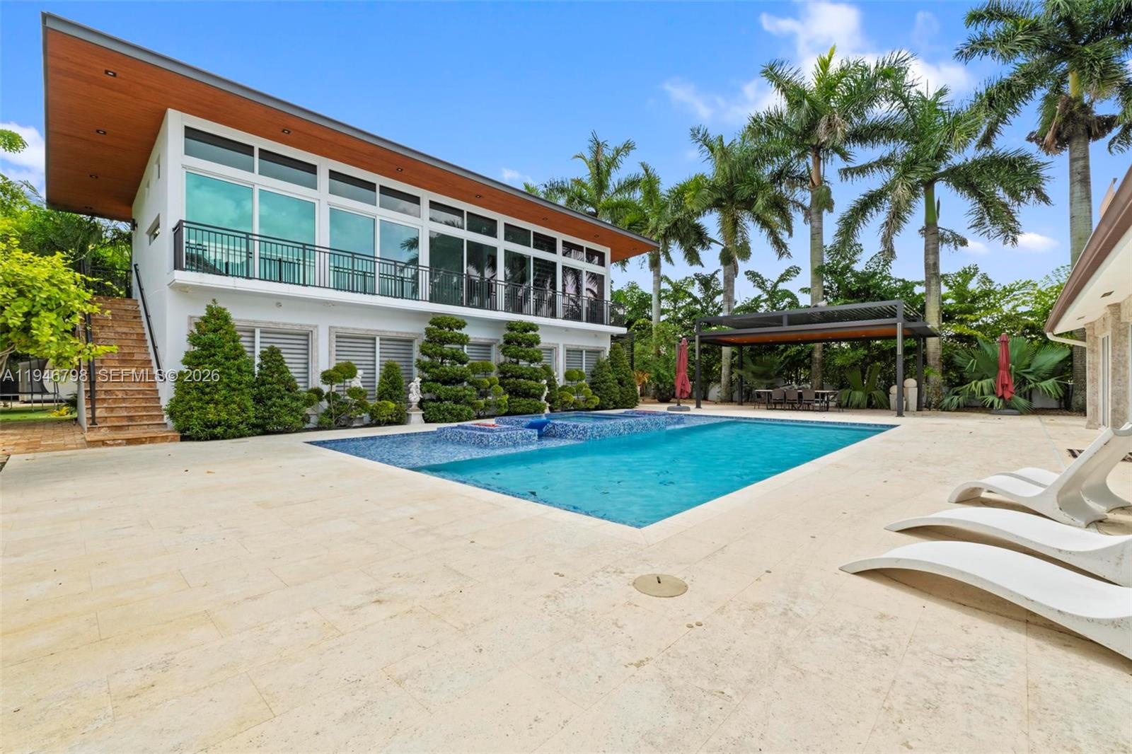 SWEETWATER ESTS SUB - Residential