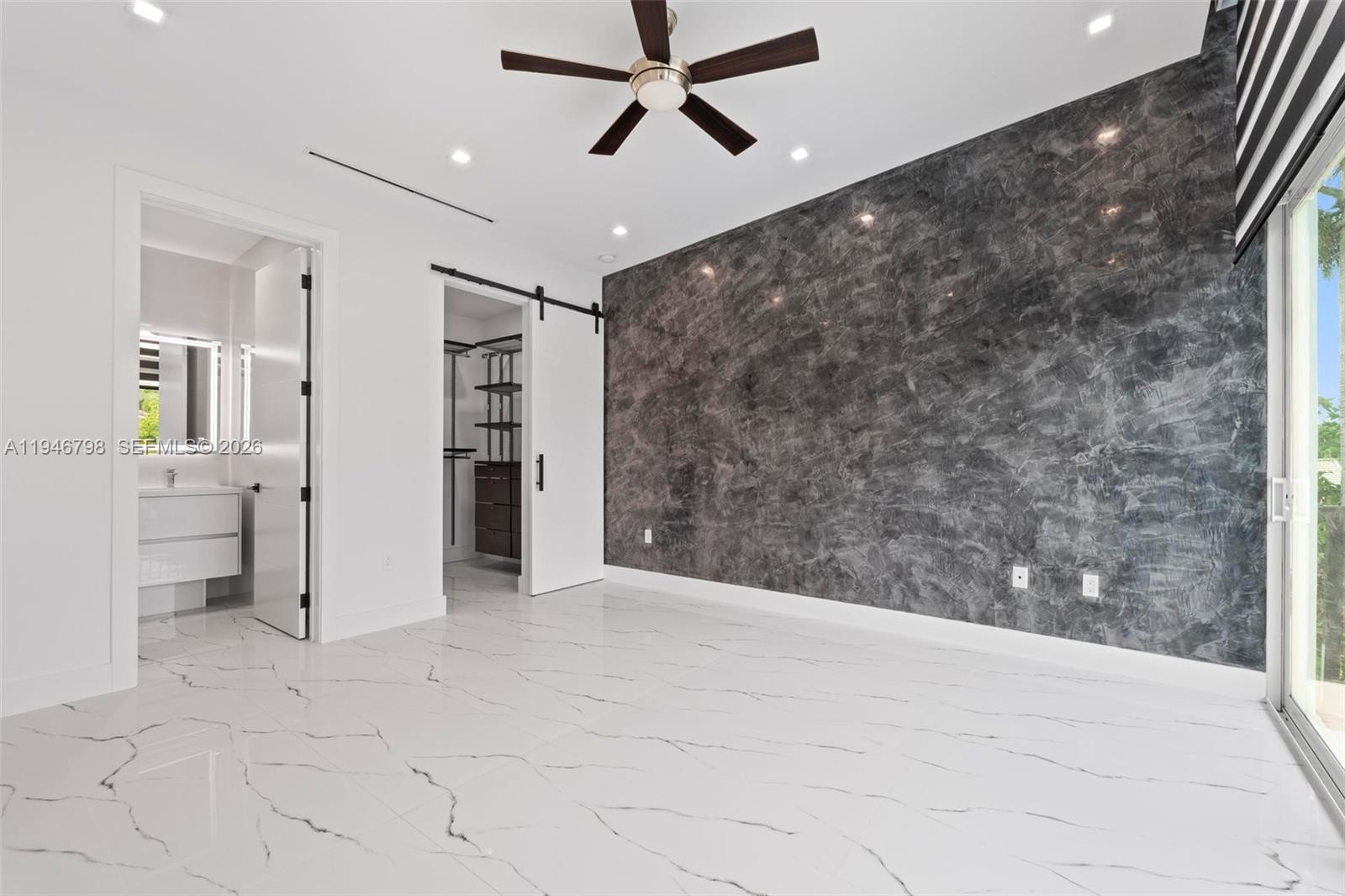 SWEETWATER ESTS SUB - Residential