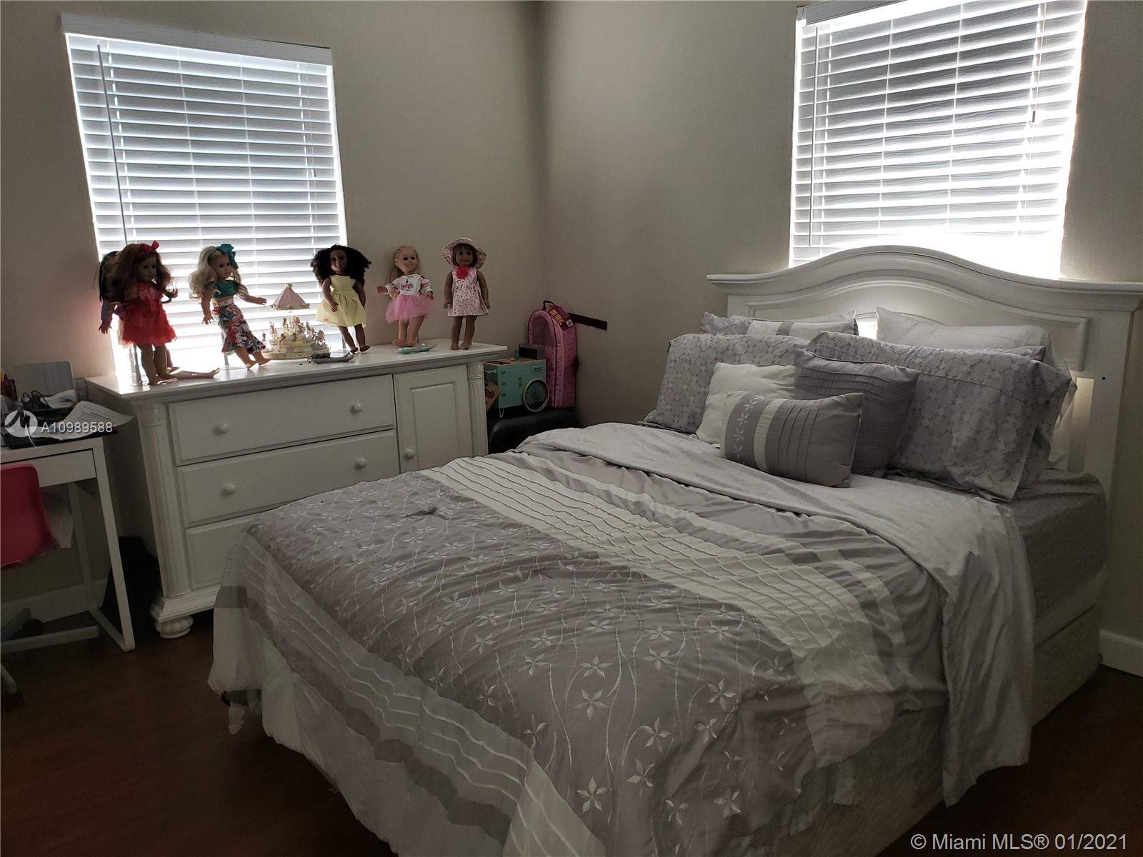 GRAPELAND HEIGHTS SEC 2 - Residential