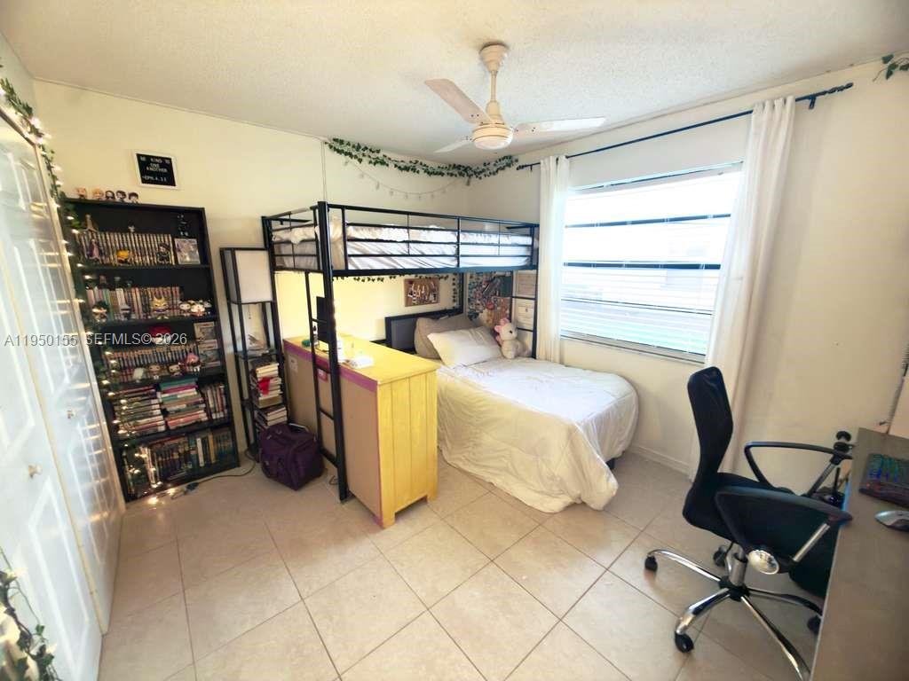 PORT ST LUCIE SECTION 10 - Residential