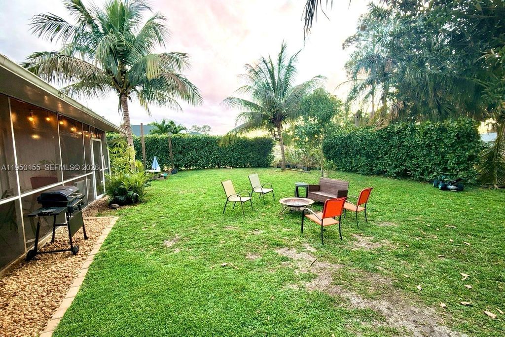 Photo of 1582 SE Crown St, Port St Lucie, FL 34983 (MLS # A11950155)