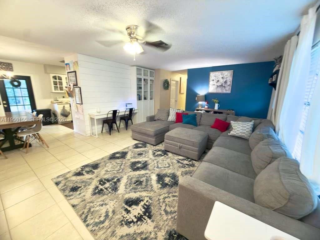 Photo of 1582 SE Crown St, Port St Lucie, FL 34983 (MLS # A11950155)