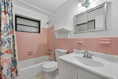 Tiny photo for 5931 NE 1st Ave, Oakland Park, FL 33334 (MLS # A11975136)