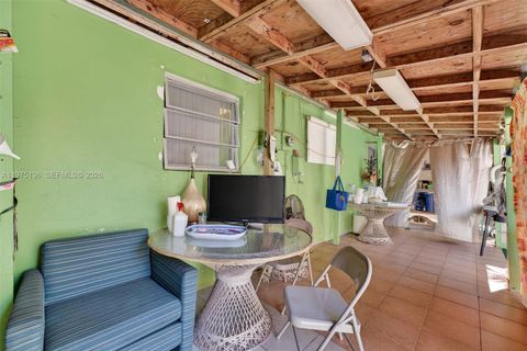 Tiny photo for 5931 NE 1st Ave, Oakland Park, FL 33334 (MLS # A11975136)