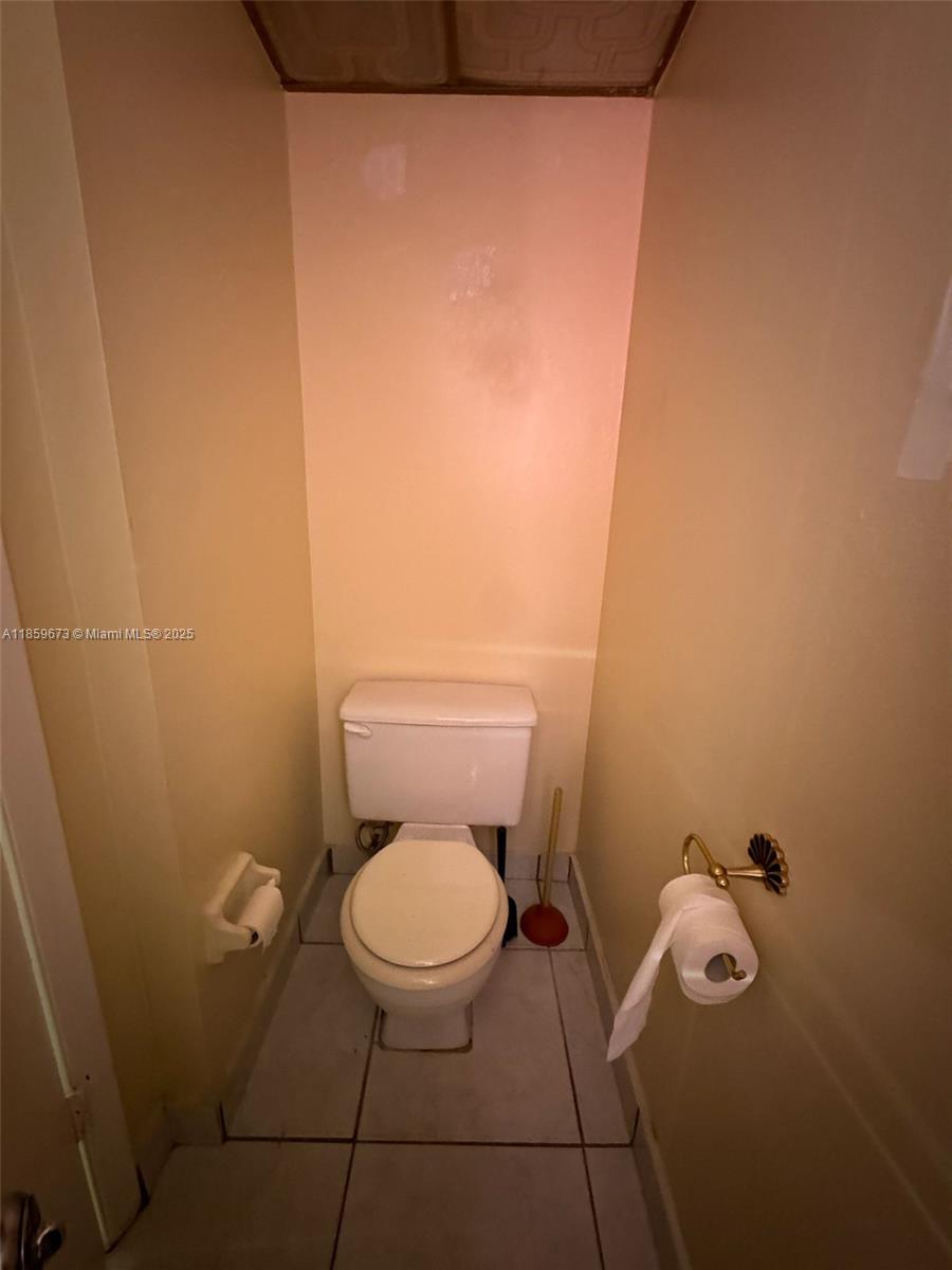 INTERNATIONAL VILLAGE AT - Residential