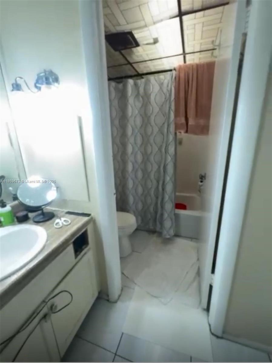 INTERNATIONAL VILLAGE AT - Residential