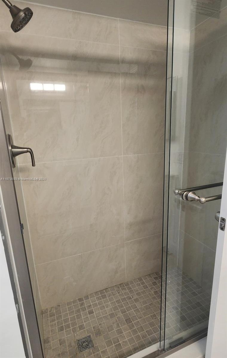 CYPRESS RUN - Residential Lease