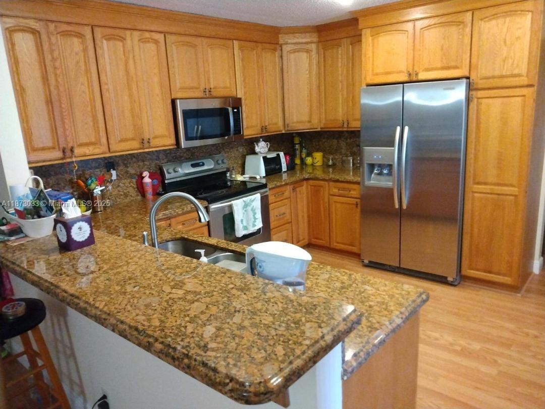 CYPRESS RUN - Residential Lease