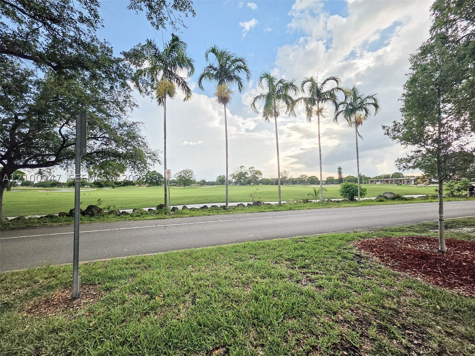 6235 Kendale Lakes Cir 236