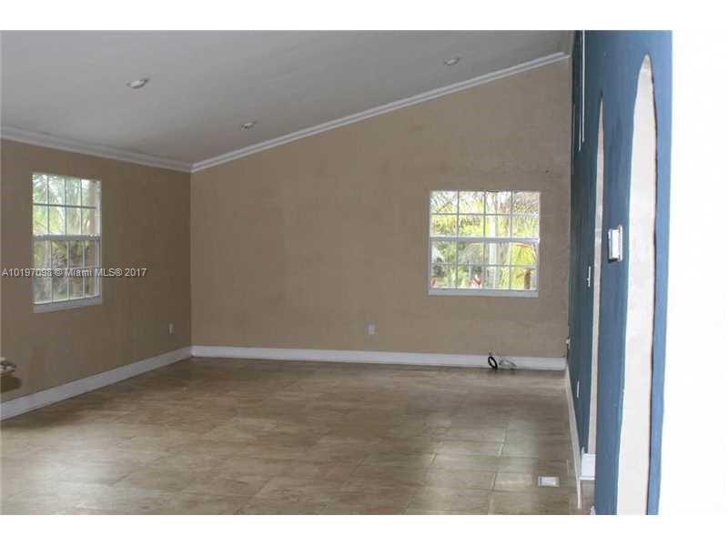 Tropical Fruit Groves Sec - Residential