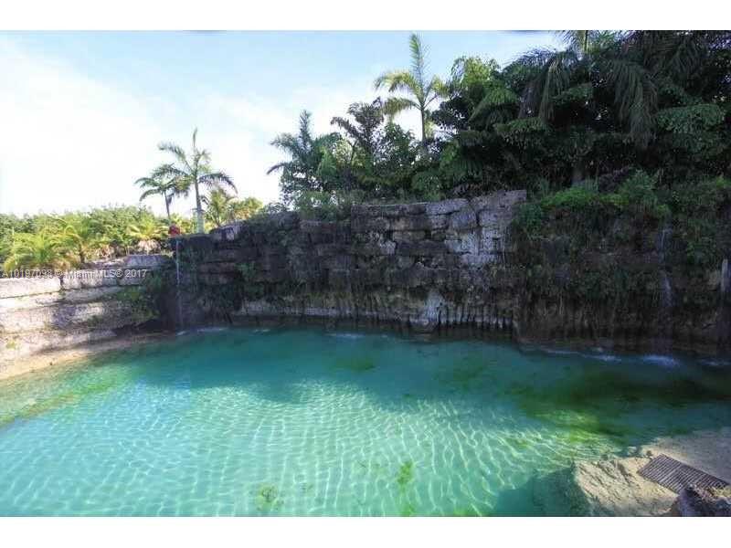 Tropical Fruit Groves Sec - Residential