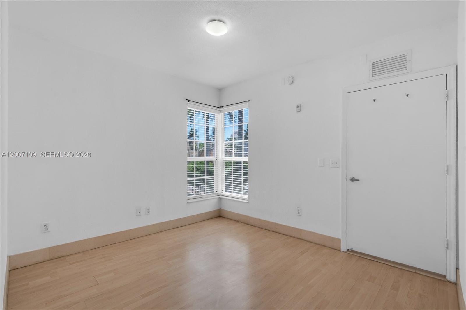 1300 PENNSYLVANIA CONDO - Residential