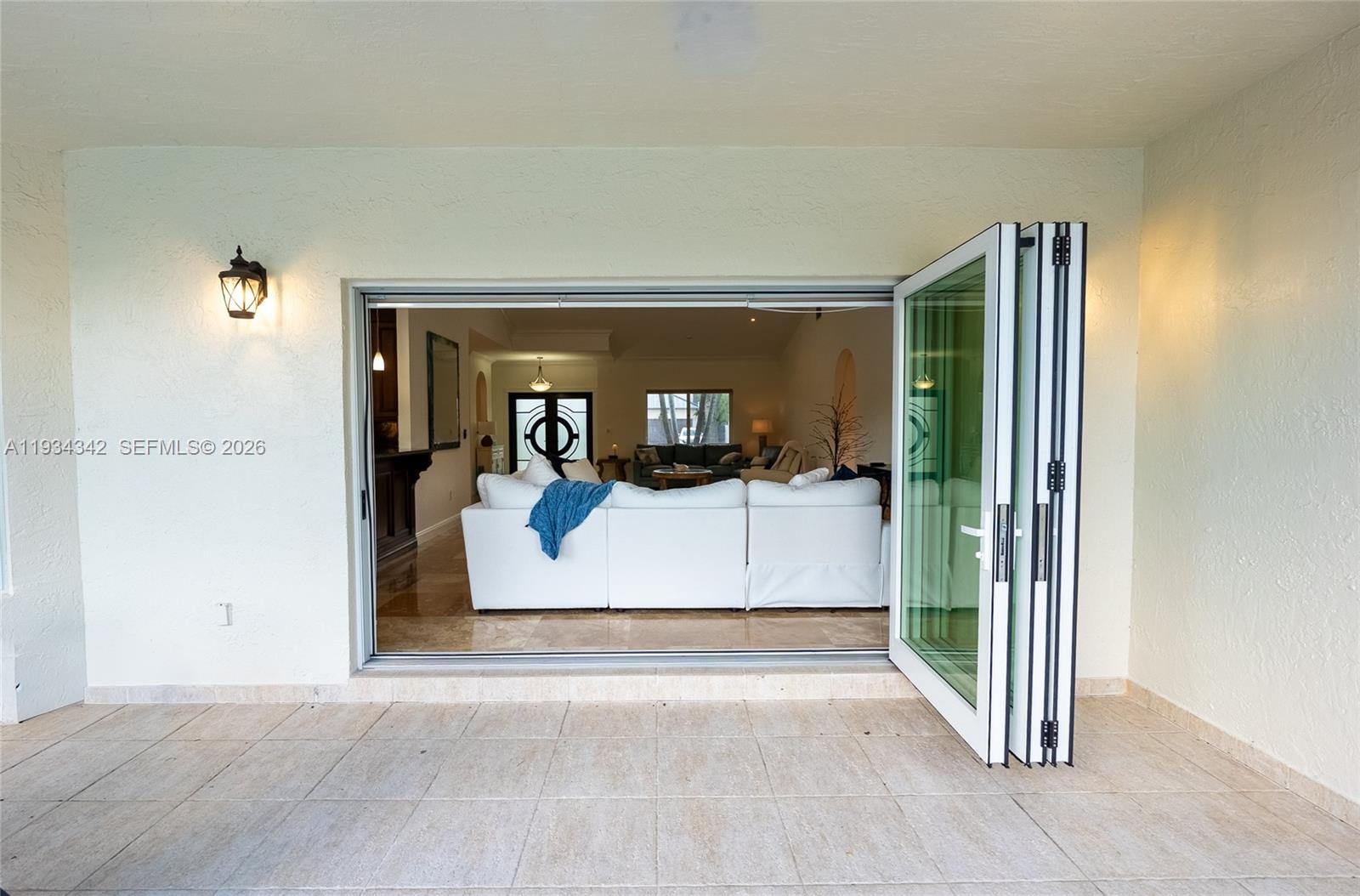 ROYAL PALM NORTH 1ST ADDN - Residential