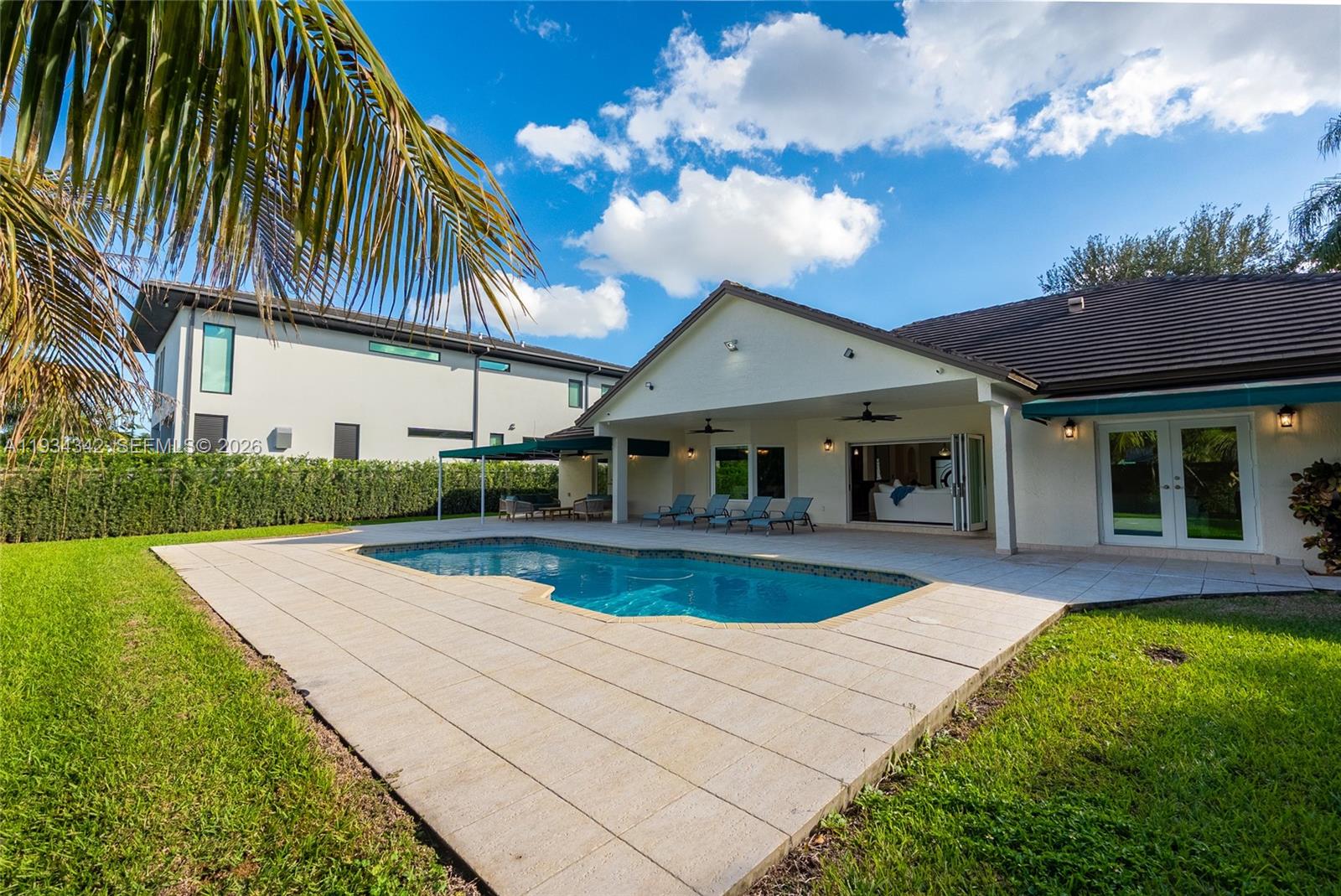 ROYAL PALM NORTH 1ST ADDN - Residential