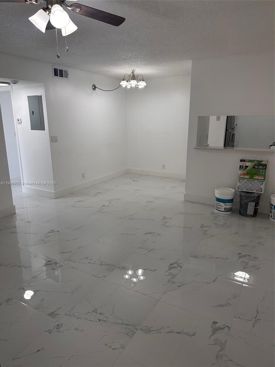 LAKEWOOD VILLAGE - Residential Lease