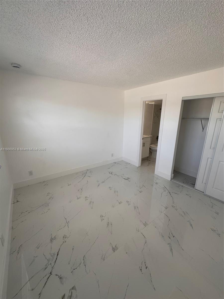 LAKEWOOD VILLAGE - Residential Lease