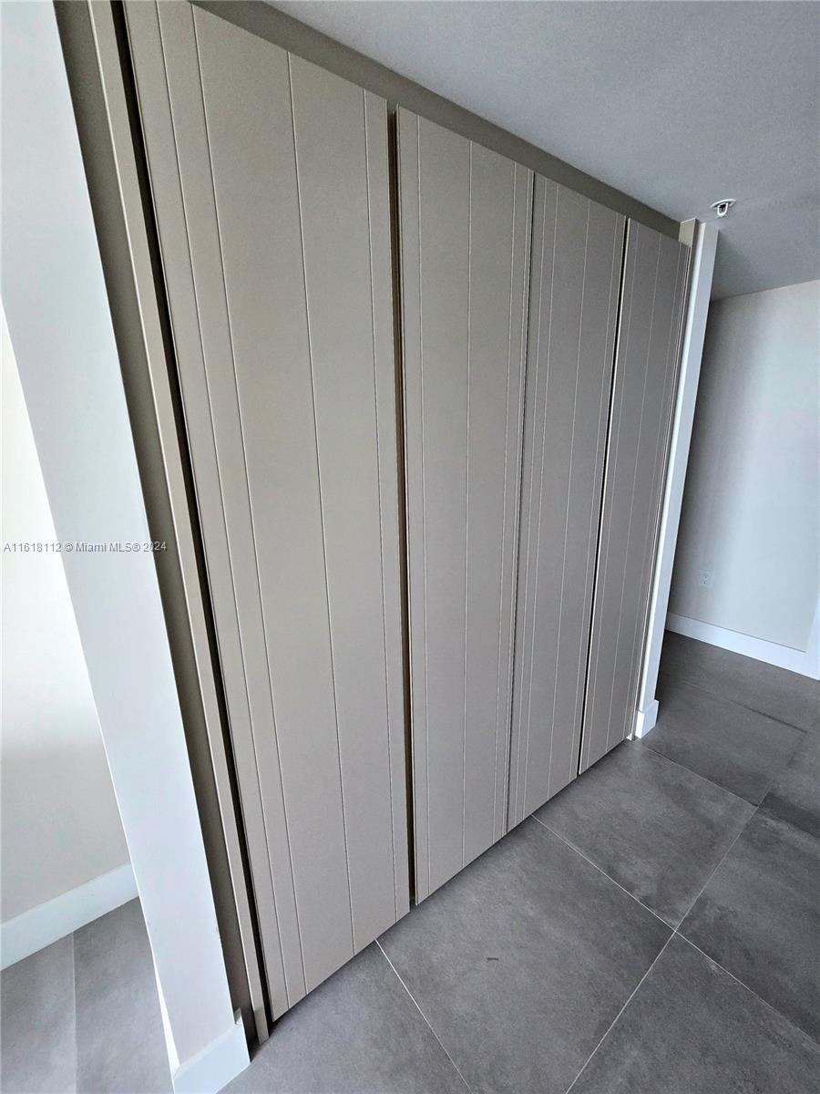 PARQUE TOWERS CONDO - Residential