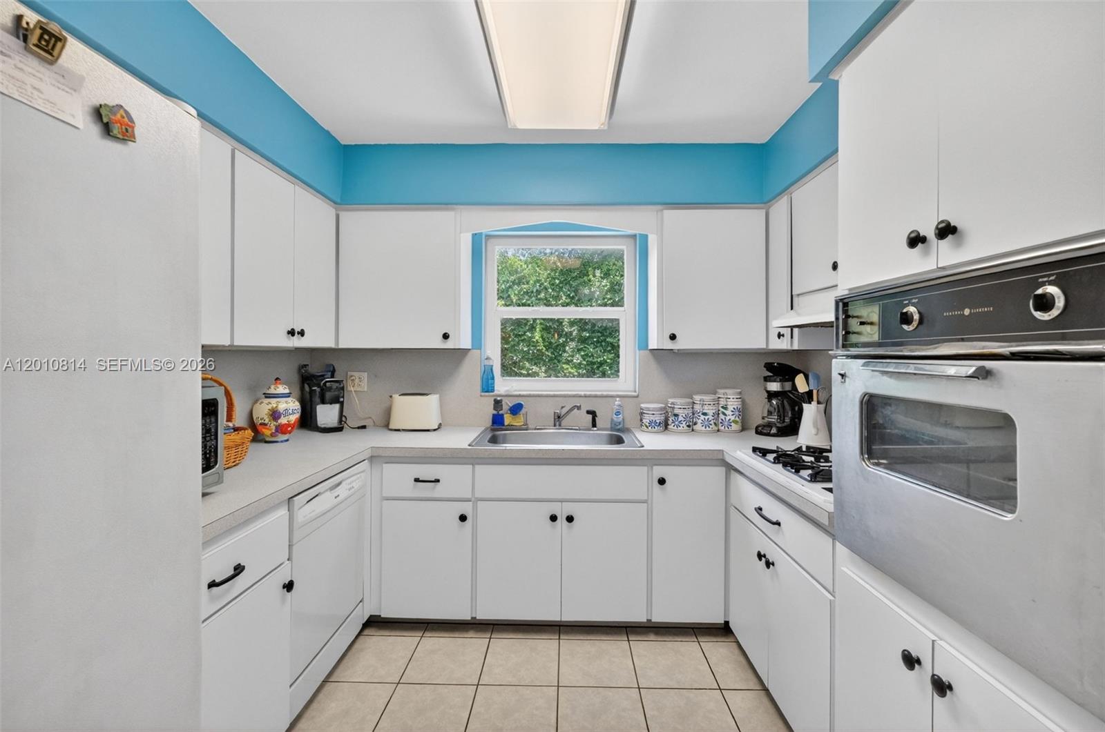 AMD PL GRIFFING BISCAYNE - Residential