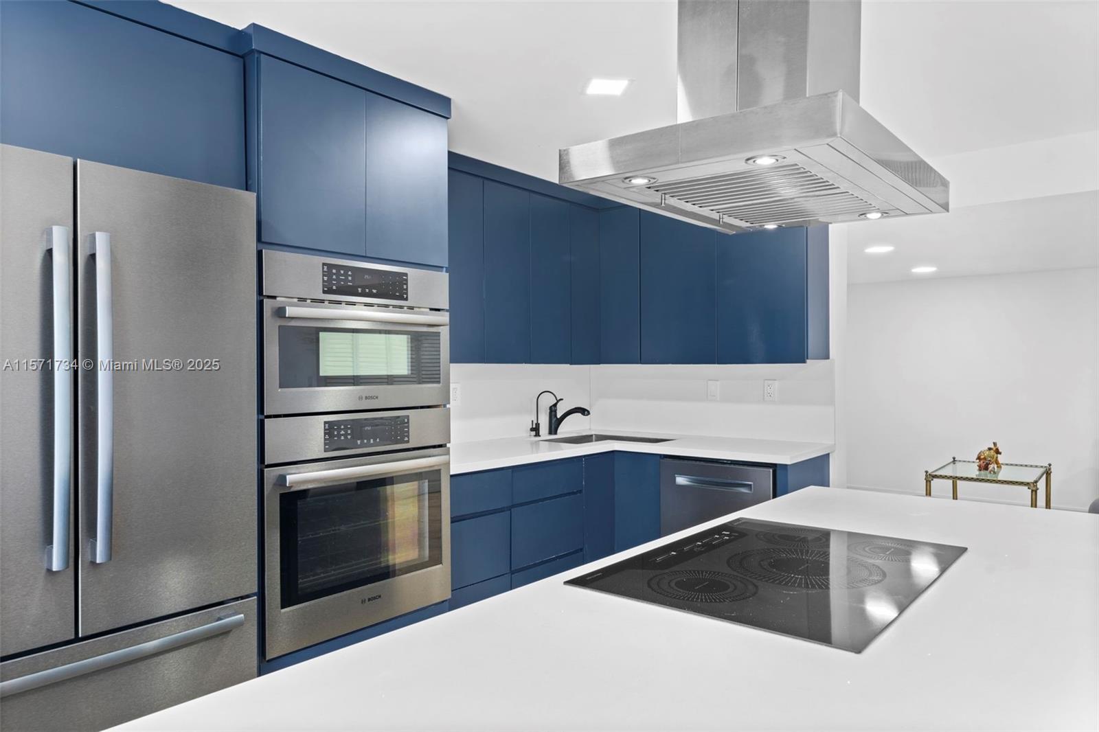 Property for Sale at 1002 Ne 24th Ave 188, Hallandale Beach, Broward County, Florida - Bedrooms: 3 
Bathrooms: 3  - $575,000