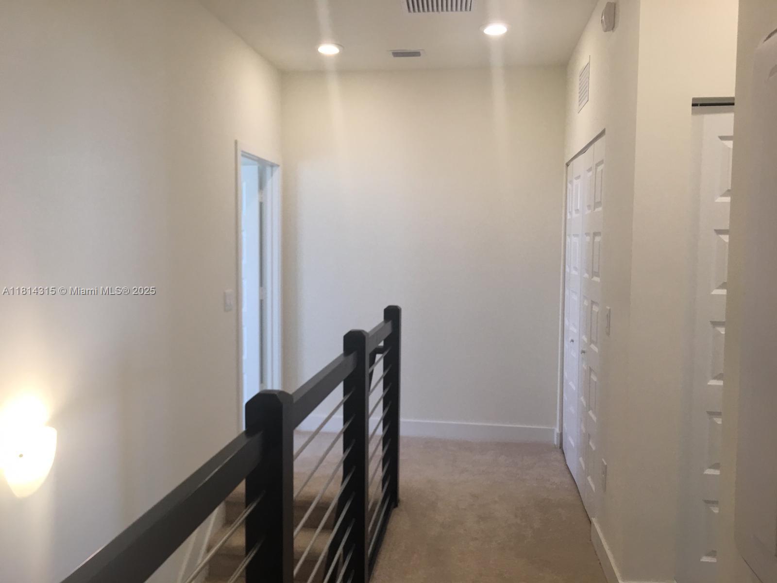 GRAND BAY SOUTH TOWNHOMES - Residential Lease