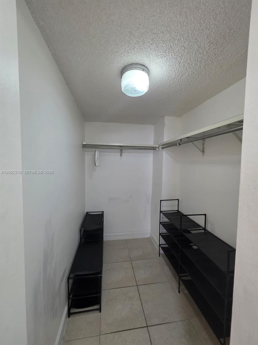 HALF MOON TOWERS CONDO - Residential Lease