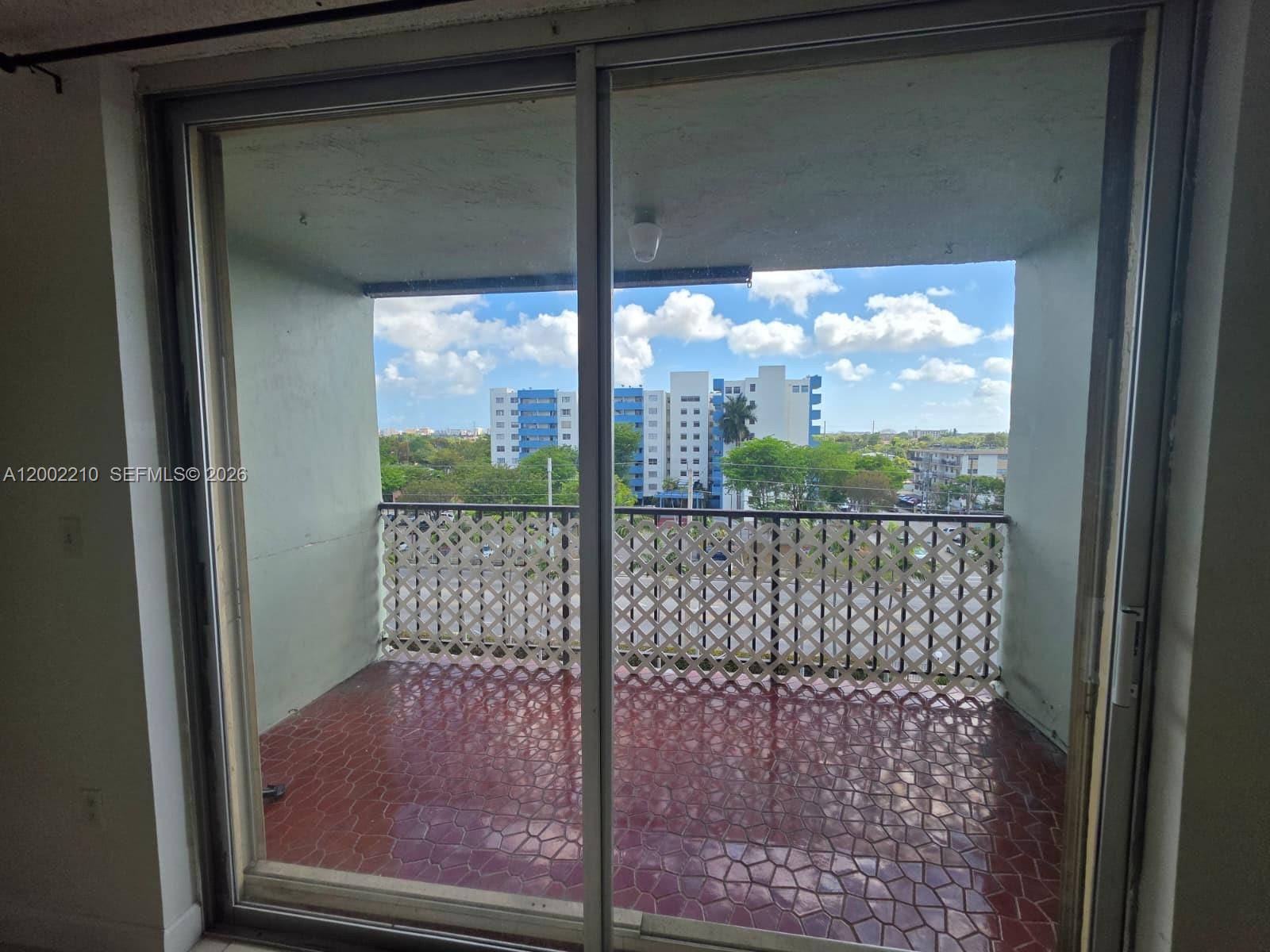 HALF MOON TOWERS CONDO - Residential Lease