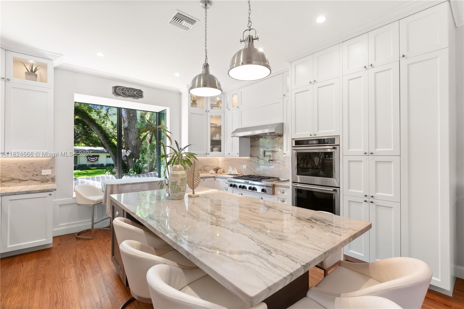 CORAL GABLES RIVIERA SEC - Residential