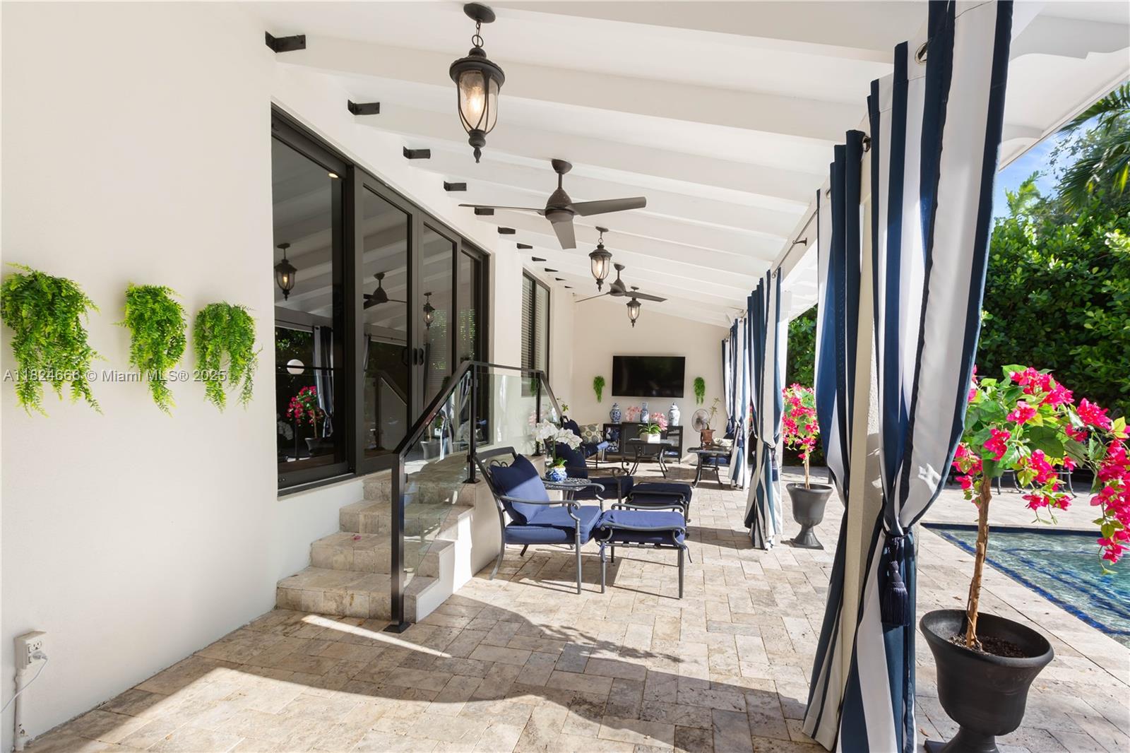 CORAL GABLES RIVIERA SEC - Residential