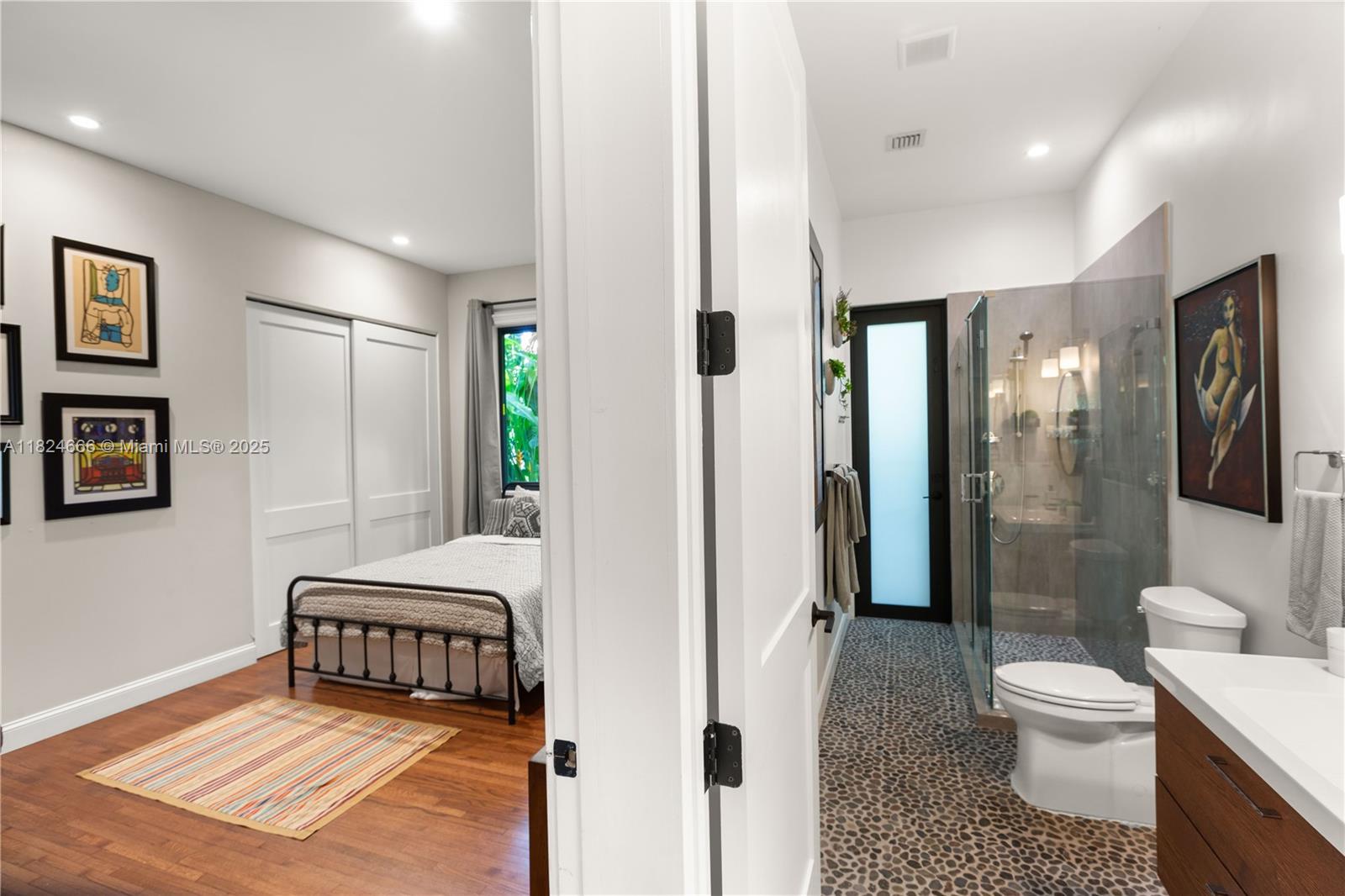 CORAL GABLES RIVIERA SEC - Residential