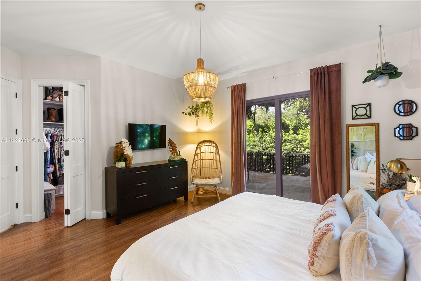 CORAL GABLES RIVIERA SEC - Residential