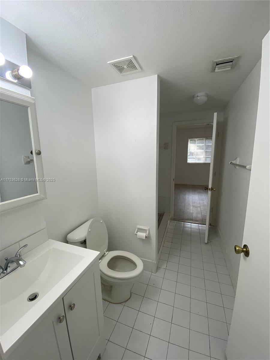 SERENITY PALMS CONDO - Residential