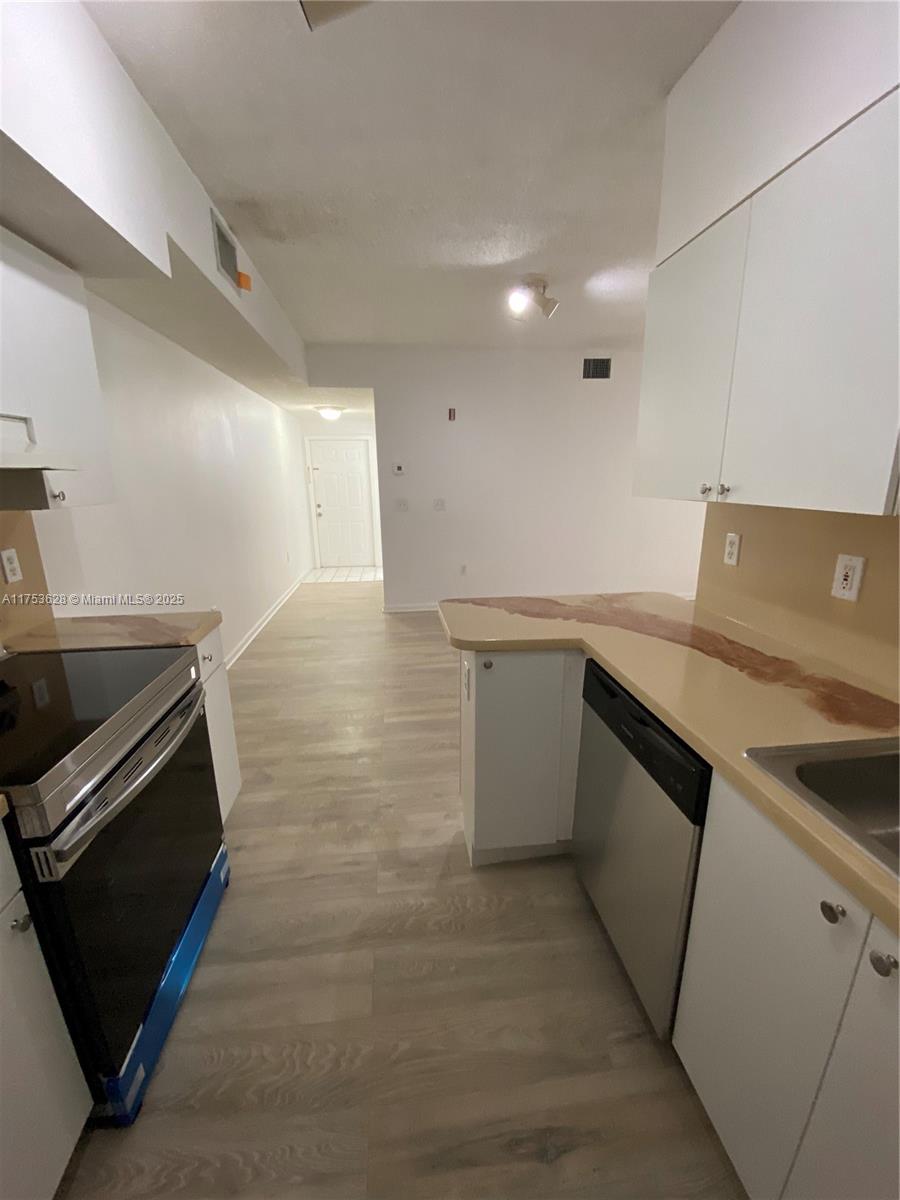SERENITY PALMS CONDO - Residential