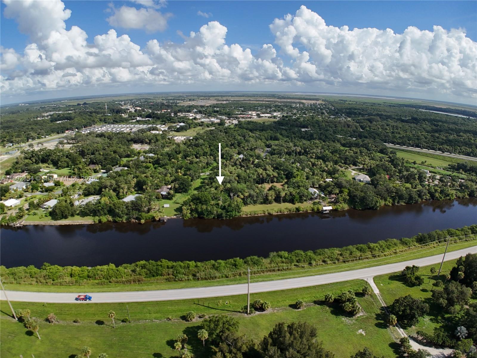 View photos, virtual tours, details... 15306 SW Palm Oak Ave