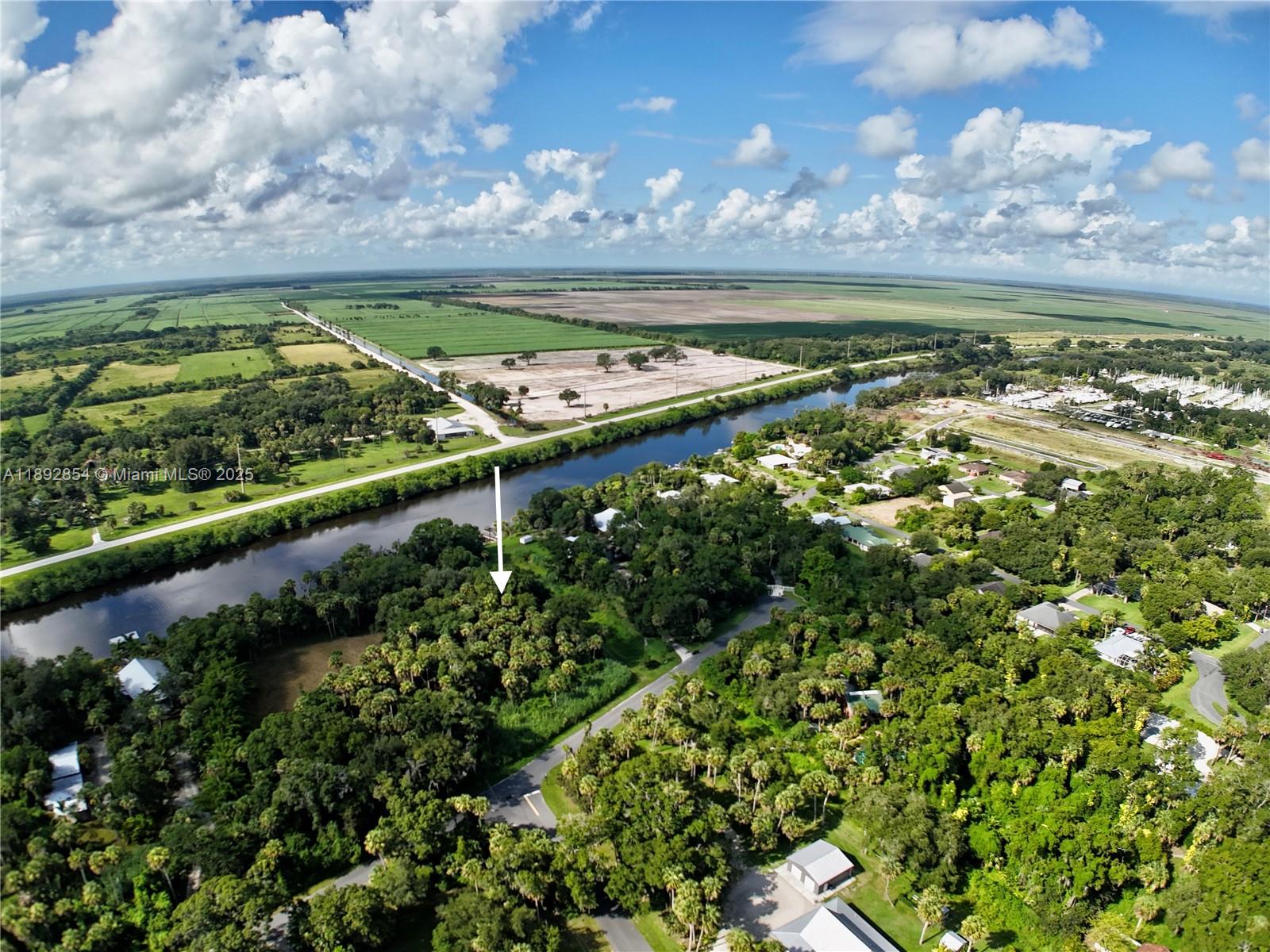 PALM OAK ESTATES - Land