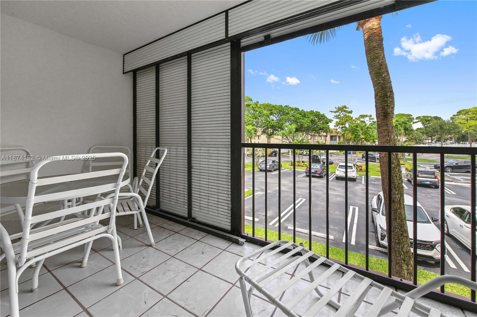 PINE RIDGE NORTH VILLAGE - Residential Lease