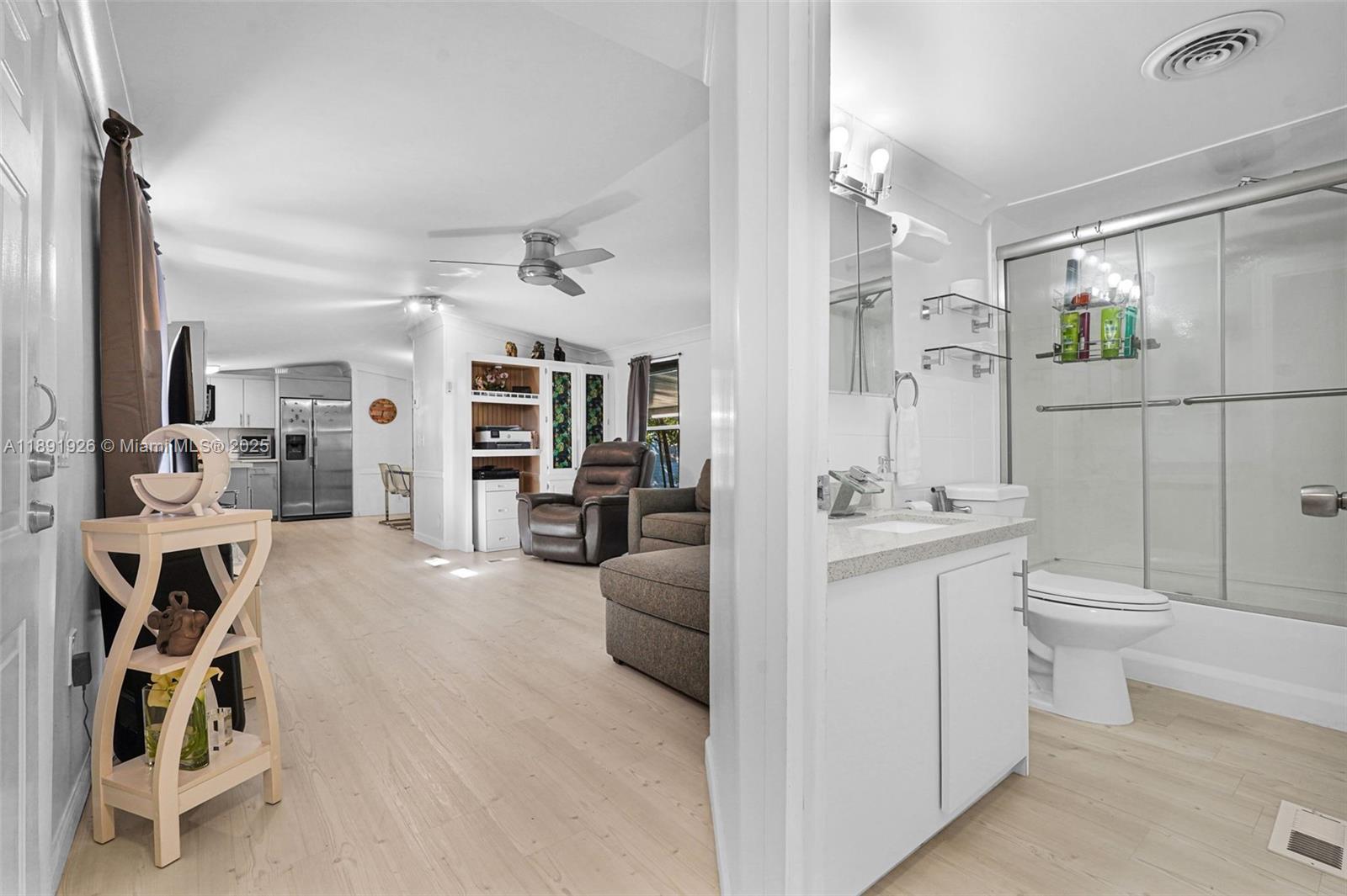 PALM GARDENS - Residential