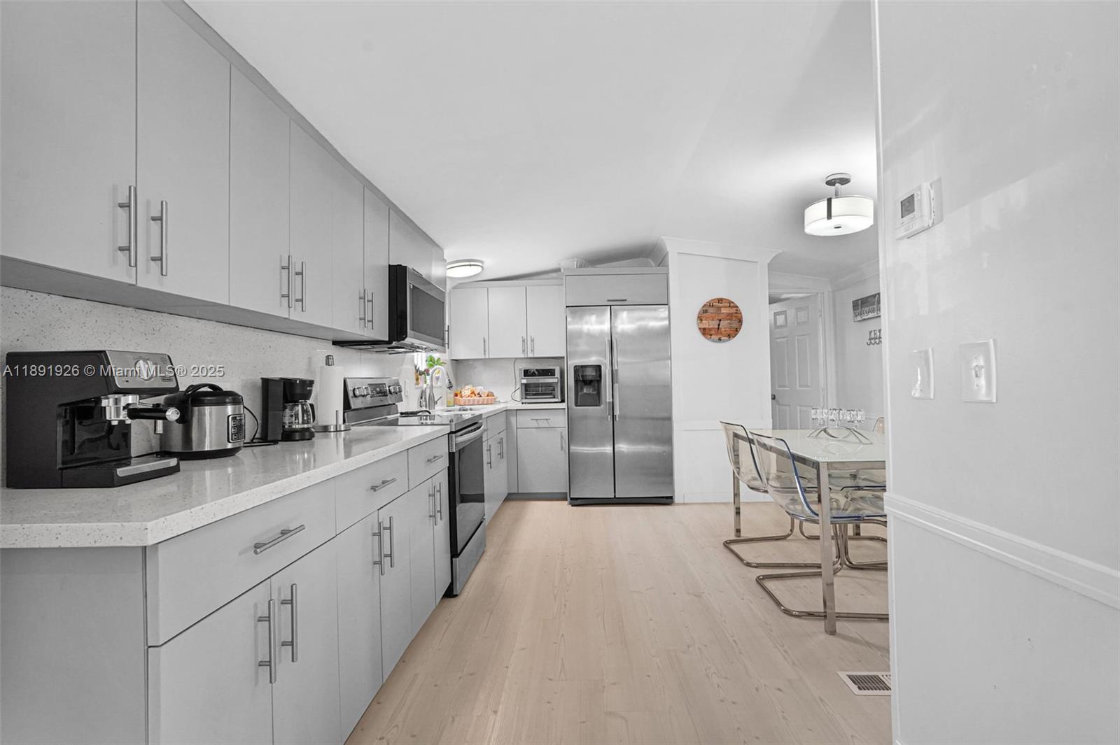 PALM GARDENS - Residential