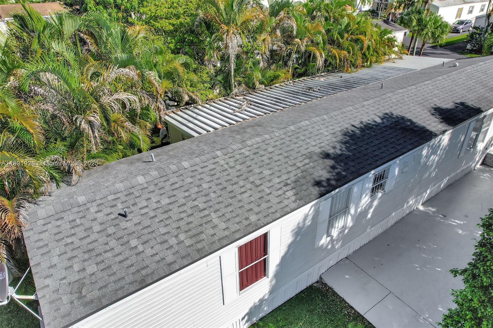 PALM GARDENS - Residential