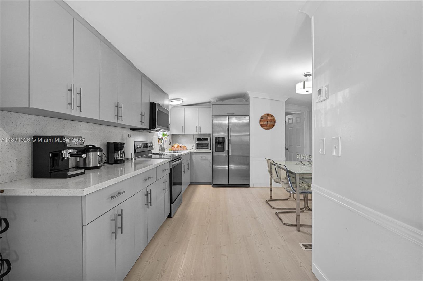 PALM GARDENS - Residential