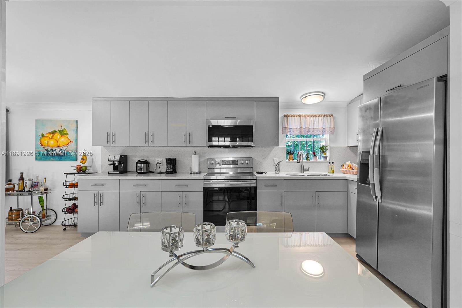 PALM GARDENS - Residential