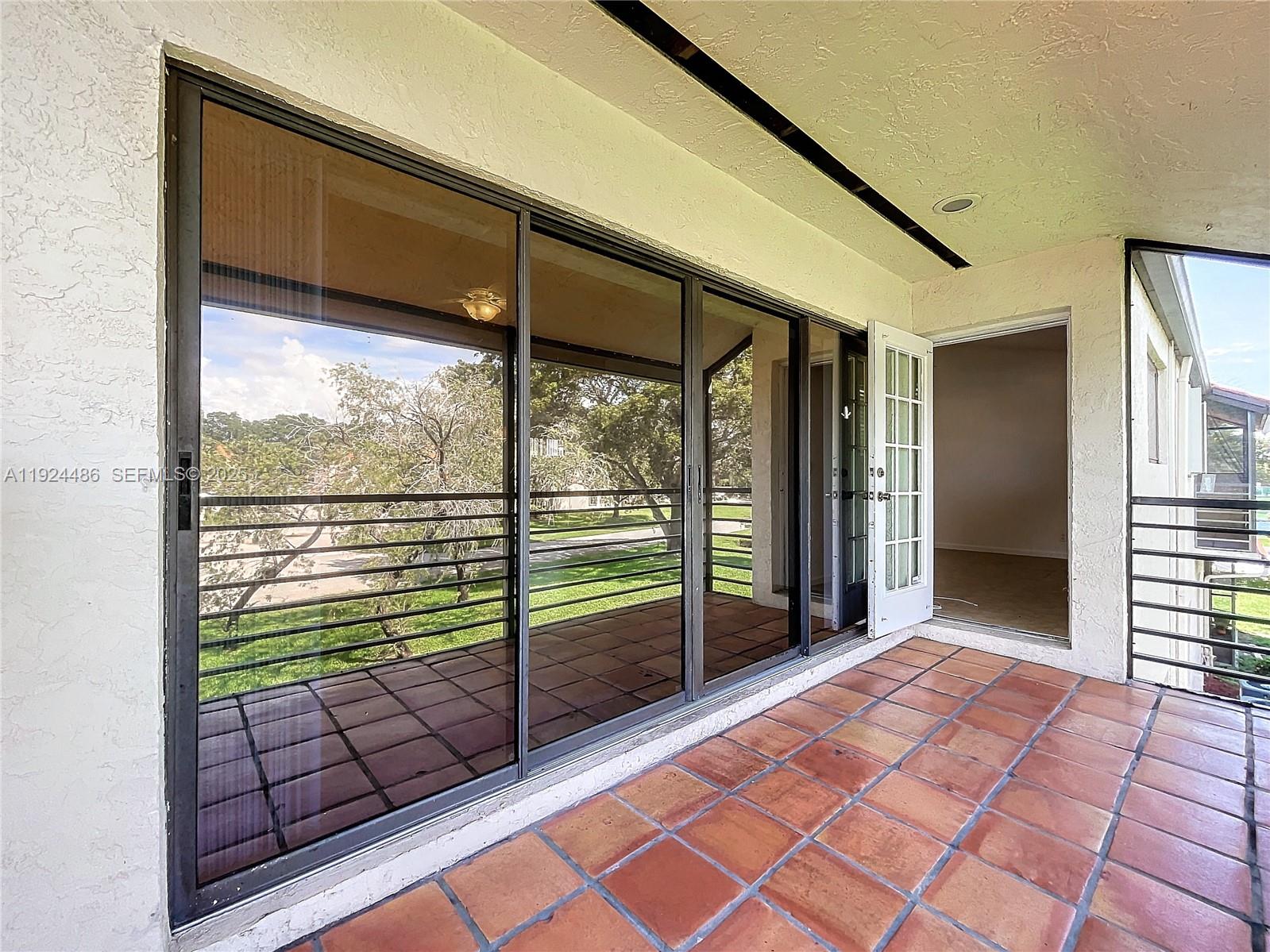 SOUTH LAKE CONDO - Residential Lease